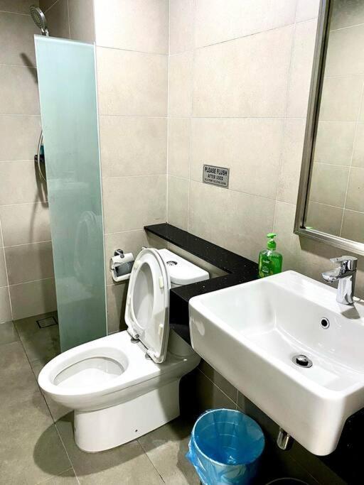 Unlisted T2708 Apartment Georgetown Luaran gambar