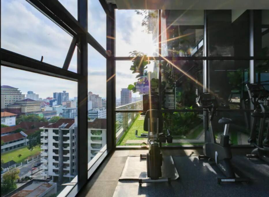 Unlisted T2708 Apartment Georgetown Luaran gambar